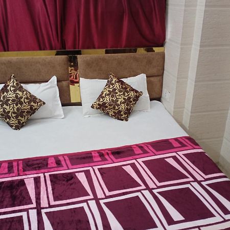 Arora Guest House Амритсар Екстериор снимка