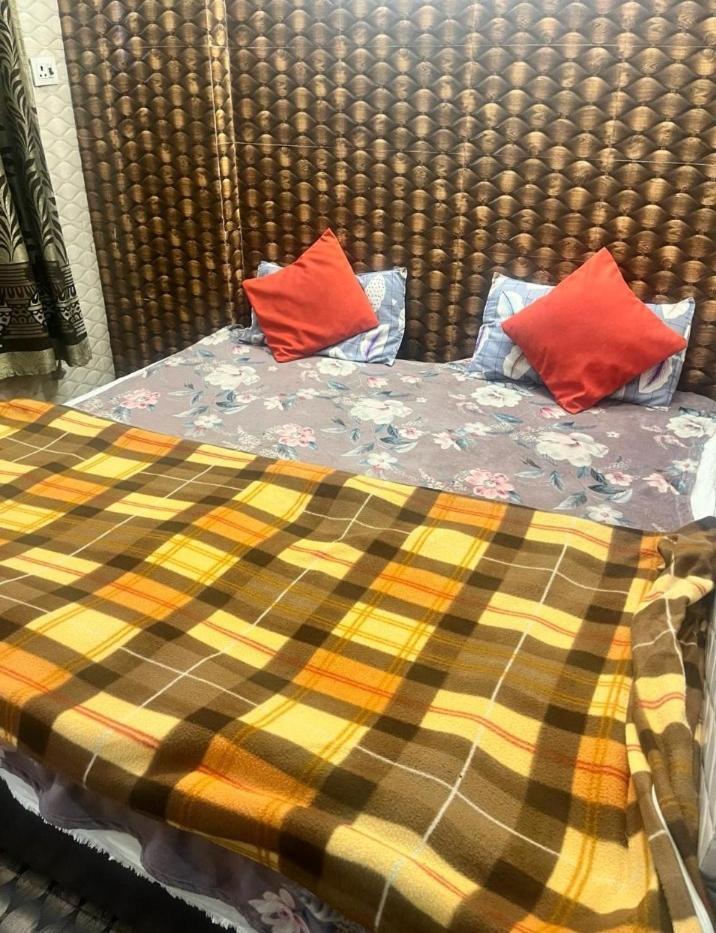 Arora Guest House Амритсар Екстериор снимка